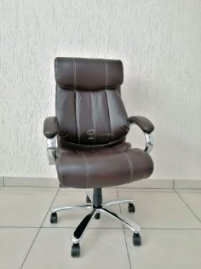 Кресло Barneo K-303 для руководителя (коричневая экокожа) в Приобье - priobie.ok-mebel.com | фото