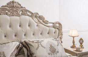 Кровать с мягким изголовьем Патрисия (1600) крем в Приобье - priobie.ok-mebel.com | фото 5