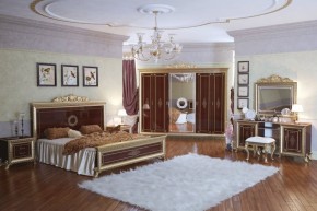 Спальный гарнитур Версаль (модульная) в Приобье - priobie.ok-mebel.com | фото