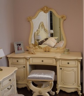 Туалетный стол Мона Лиза БЕЗ Зеркала (крем) в Приобье - priobie.ok-mebel.com | фото 4