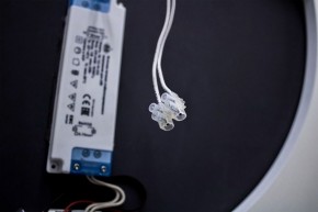 Зеркало Будапешт 700х700 с подсветкой Sansa (GL7034Z) в Приобье - priobie.ok-mebel.com | фото 6